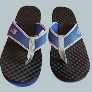 The North Face Mens Flip Flops Size Blue & Silver Sandals Size 12